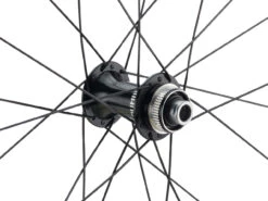 Shimano WH-RS710-C46-TL Disc Center Lock Carbon Laufradsatz -Shimano 484754